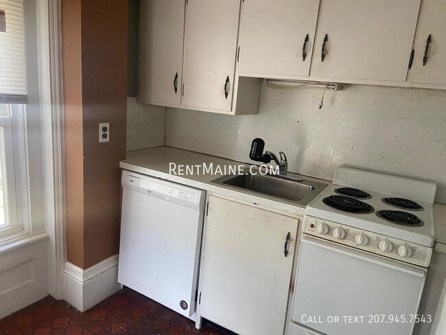 Photo - 99 Broadway Unit Apt 6