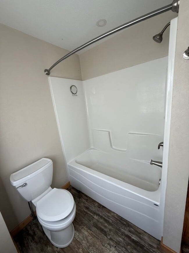 Photo - 407 W Arnold St Unit 407 West Arnold - Lower