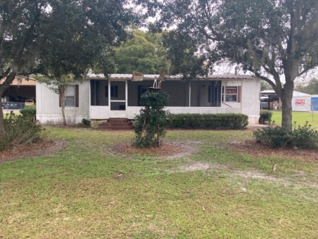 Building Photo - 3918 Young Rd