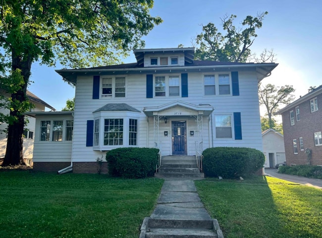 Building Photo - 3718 S Wayne Ave Unit 3718 S. Wayne Ave Apt 3 Fort Wayne, IN 46807