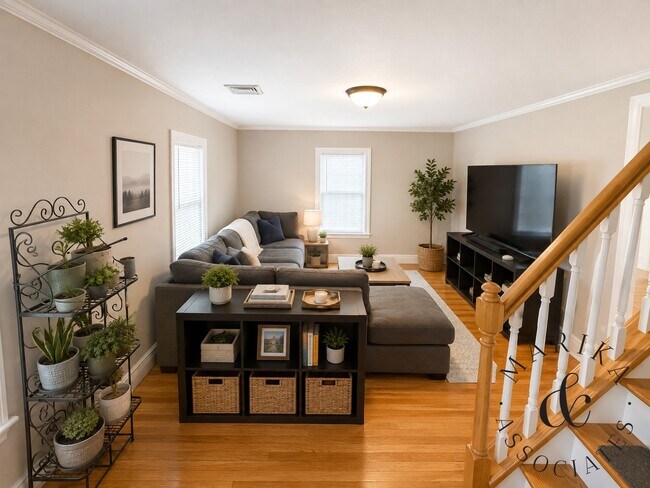 Photo - 58 Oak St