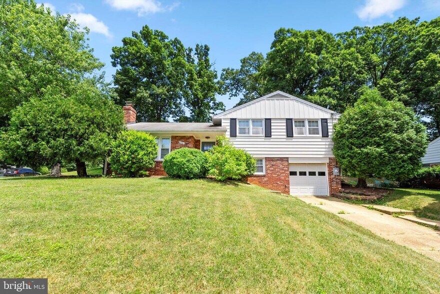 4701 Exeter St - House for Rent in Annandale, VA | ForRent.com