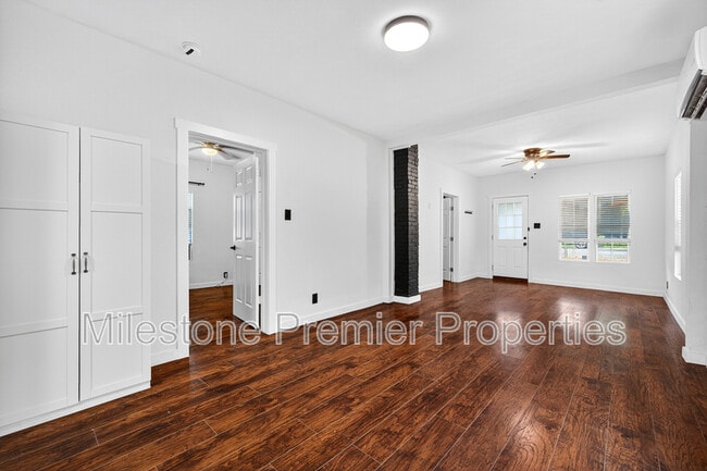 Photo - 1129 W Owings St