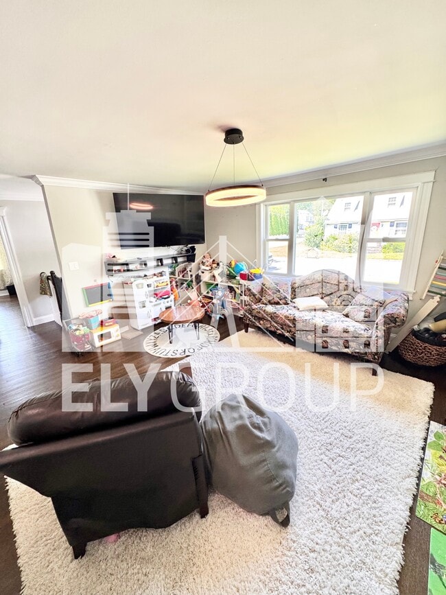 134 Ellis St