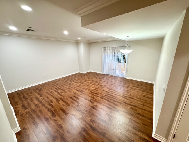 Photo - 1130 E Colorado St Unit 216