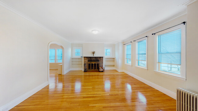 Photo - 73 Green St Condo Unit 2