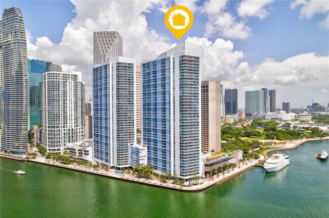 Photo - 335 S Biscayne Blvd Unidad 3108