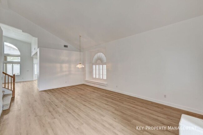 Photo - 10016 Diving Duck Ave