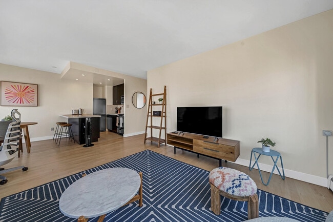 Photo - 899 Pine St Unit FL17-ID354754P