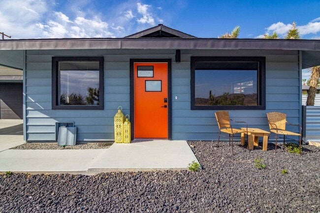 Photo - 61455 Adobe Dr