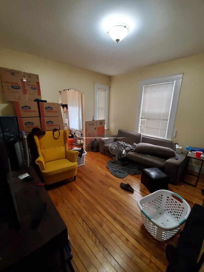 Photo - 19 Winthrop St Unit 1