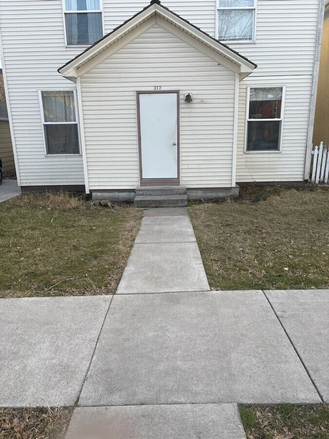 Photo - 317 W Spruce St Apartment Unit B
