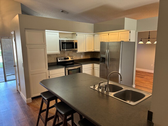 Photo - 1238 Bent Oak Trail