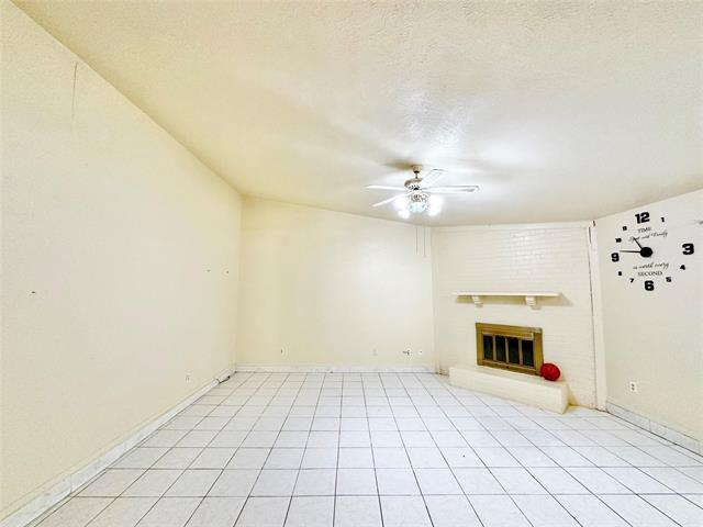 Photo - 2406 Jo Lyn Ln