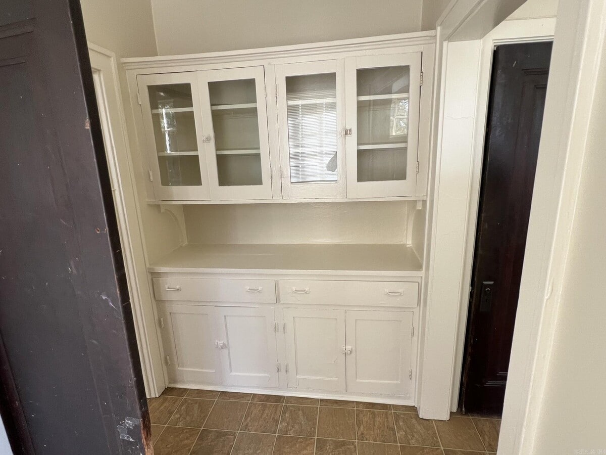 Photo - 717 Wright Ave