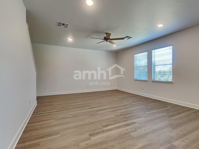 Photo - 37691 Dusty Saddle Ln