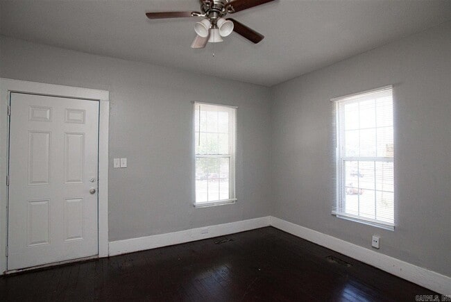 Photo - 617 UAMS Blvd