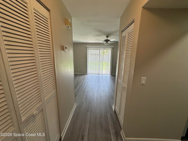 Photo - 1424 Croftwood Dr