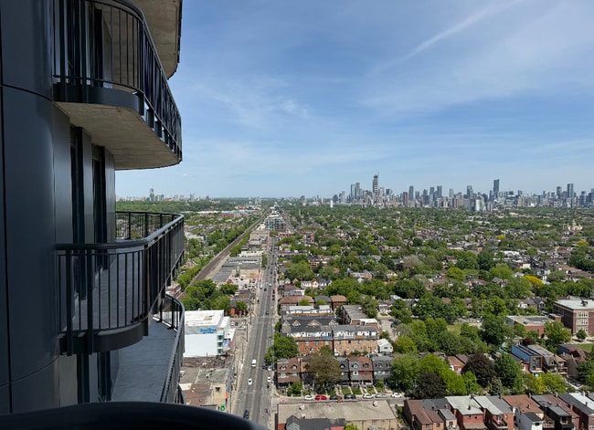 Building Photo - 1185 Dupont St Unit Suite 2508