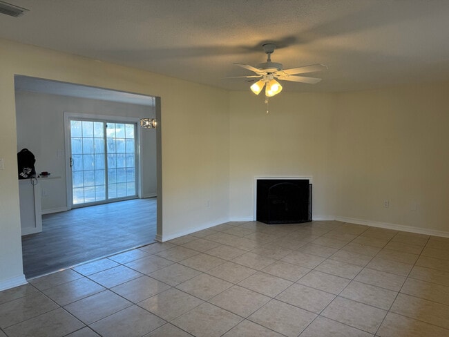 Photo - 5818 Pinecrest Rd