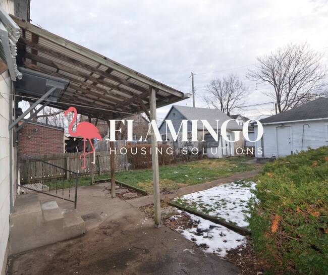 Photo - 130 Deeds Ave