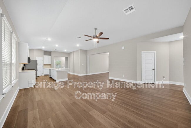 Photo - 15535 Comanche Deer