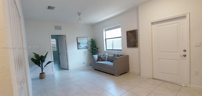 Photo - 12975 SW 229th Ter Unidad 12975