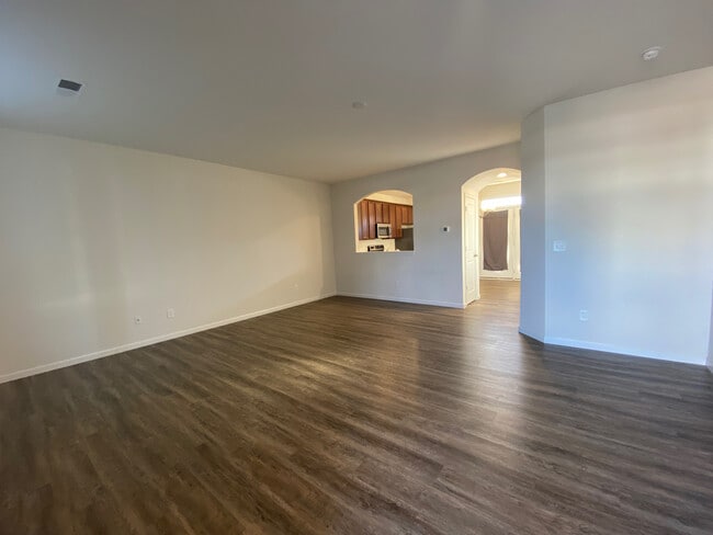 Photo - Room in Townhome on Johns Walk Way