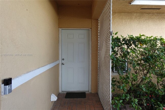 Building Photo - 11262 SW 74th St Unit 0