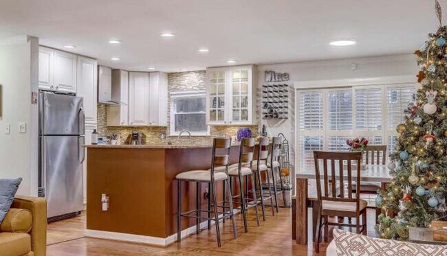 Photo - 5101 Wiley St