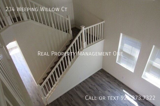 Photo - 234 Weeping Willow Ct