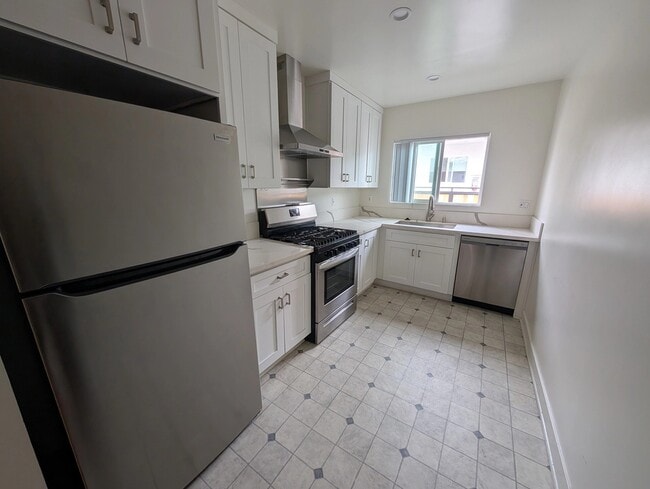 Photo - 1514 Orange Grove Ave Unit 6