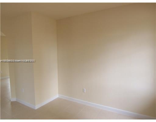 Photo - 9021-9227 SW 227th St