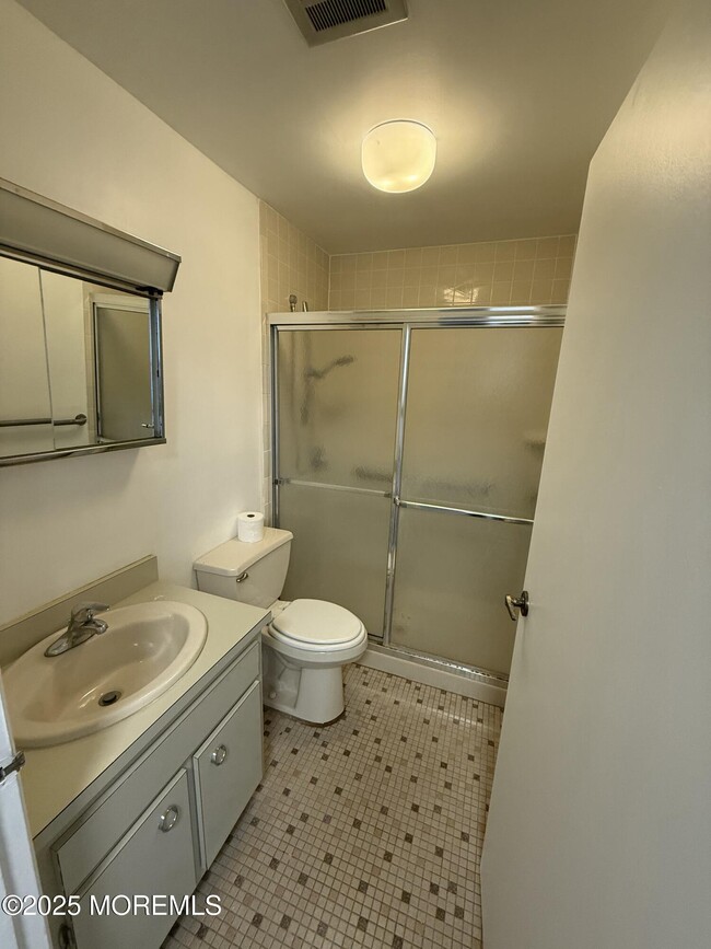 Photo - 435D Picardy Ct