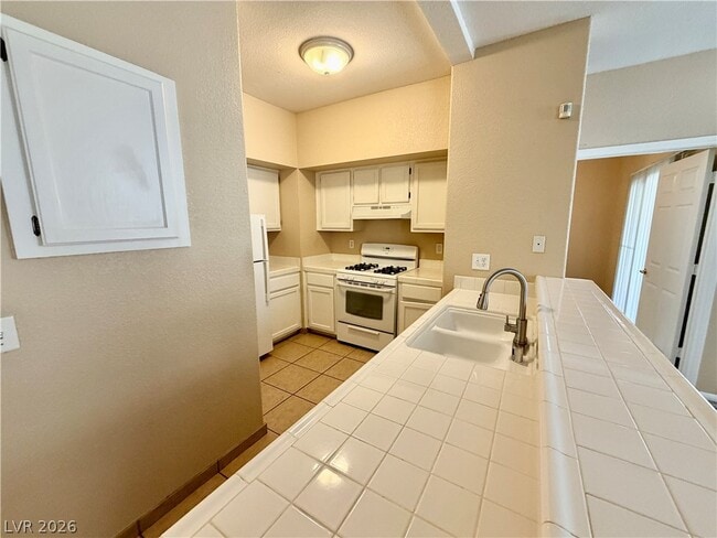 Photo - 2251 Wigwam Pkwy Unit 515