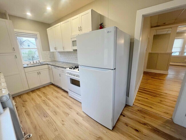 Photo - 142 Church St Unit 101