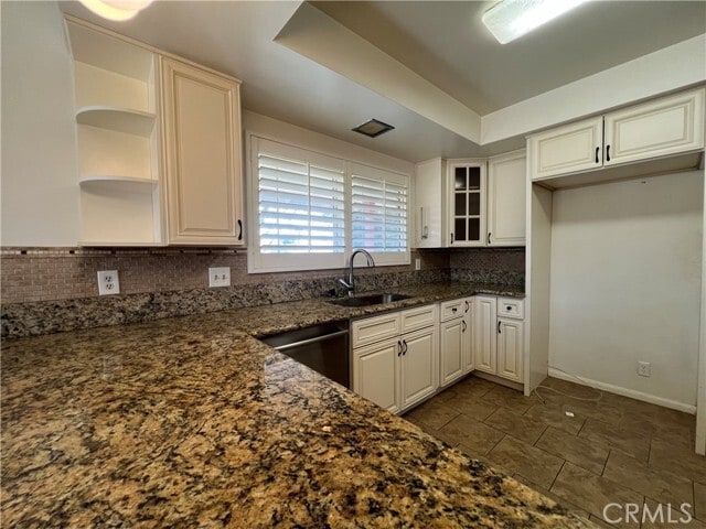 Photo - 921 Donnybrook Ave