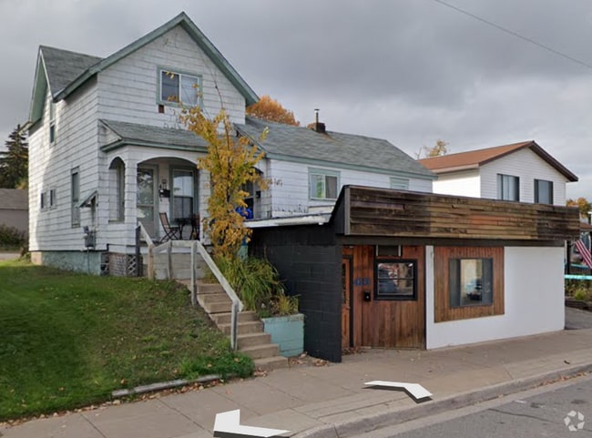 Building Photo - 411 N 3rd St Unit #2 Rental