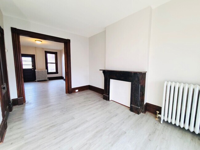 Photo - 72 Liberty Street Wh Unidad 1