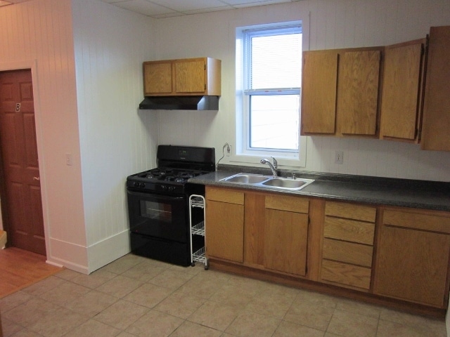 Photo - 168 N Lancaster St Unit 3