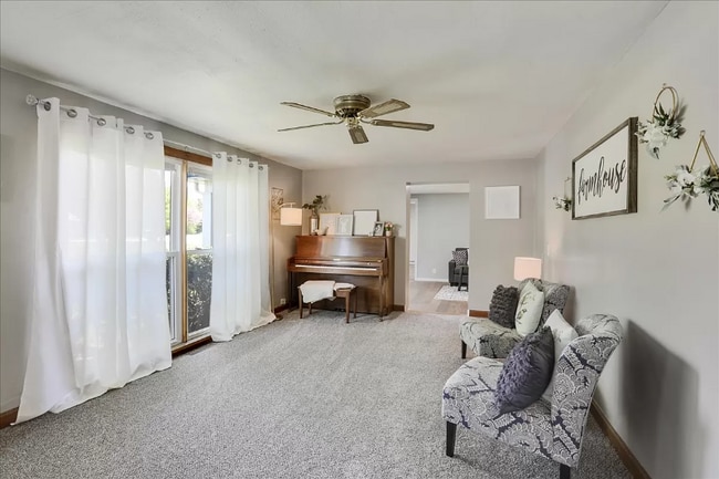 Photo - 121 S 25th St