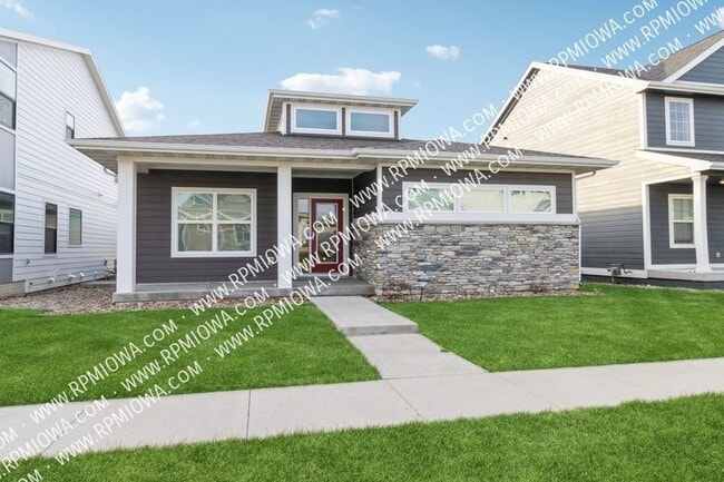 Photo - 499 S Bluestone Way House