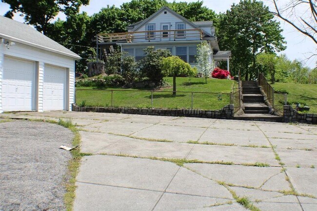 Photo - 1203 Hartford Ave Unit 2