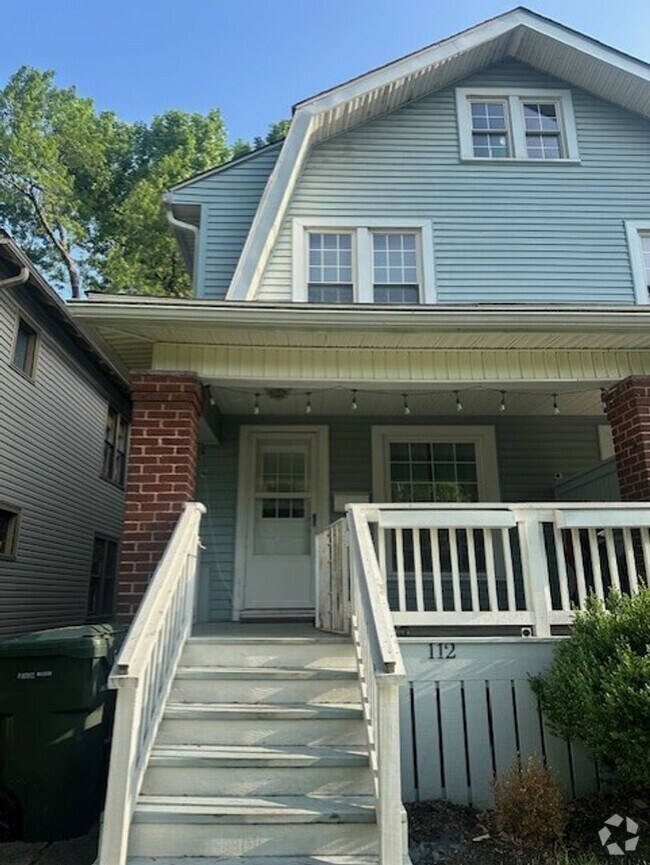 Building Photo - Welcome to your new home in Columbus, OH! Unit 112
