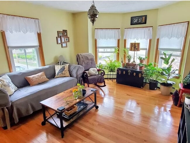 Photo - 10 High St Unidad 2