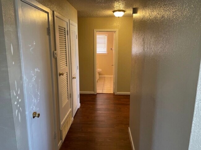 Photo - 3410 33rd St