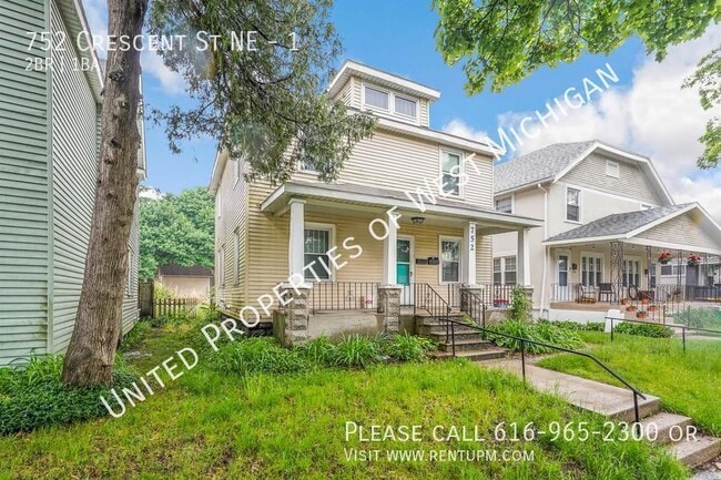 Photo - 752 Crescent St NE Unidad 1