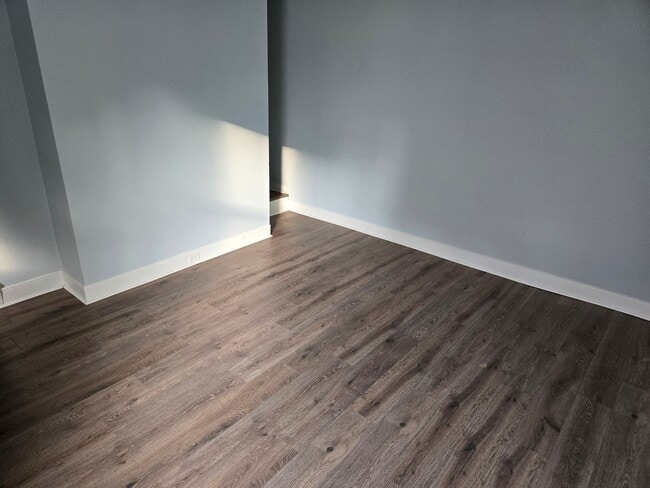 Photo - 1317 W 3rd St Unit 1317 W. 3rd St. Apt 1