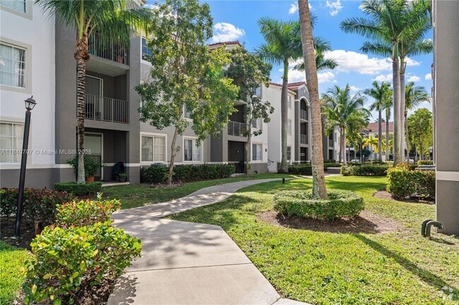 Building Photo - 6851 SW 44th St Unit 109 Rental