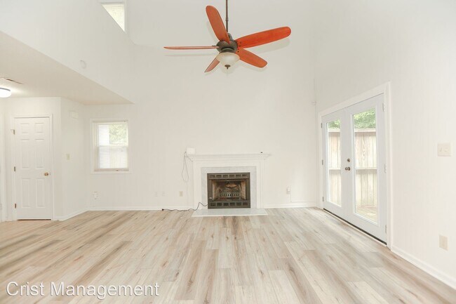 Photo - 3 br, 2 bath House - 41 Madison Chase